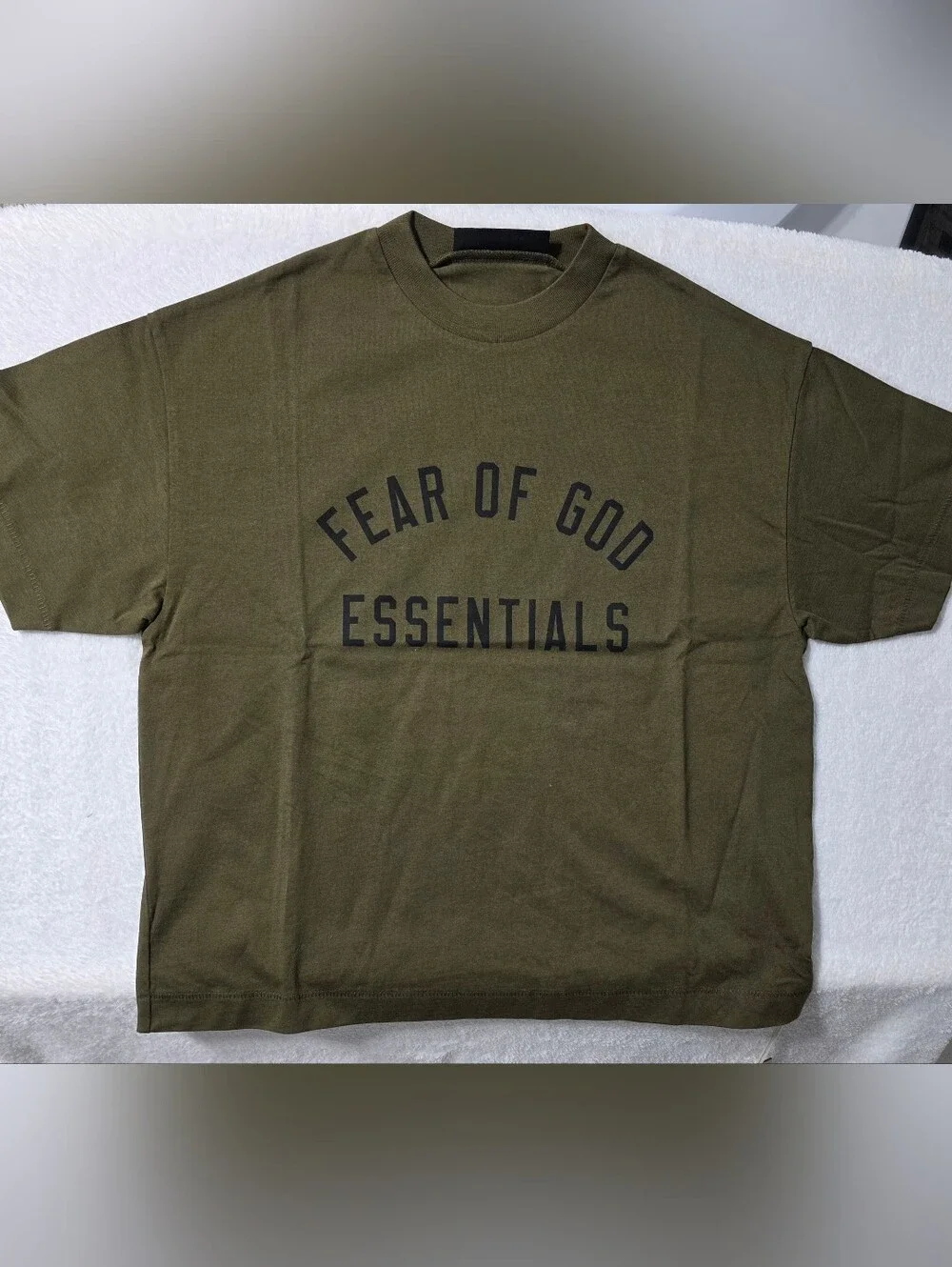 NWT Oversized Fear of God Essentials Kids Cotton Crew Neck Tee Sz 10 Olive